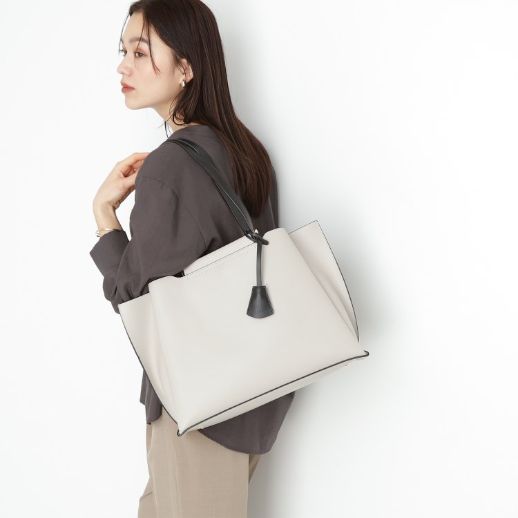 ザ ショップ ティーケー（ウィメン）(THE SHOP TK(Women))のA4横多ポケットトートバッグ トートバッグ