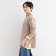 インディヴィ(INDIVI)の【冬ニット人気NO．1！／カシミヤ混】バックスリット ハイネックニット10