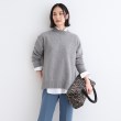 インディヴィ(INDIVI)の【冬ニット人気NO．1！／カシミヤ混】バックスリット ハイネックニット30