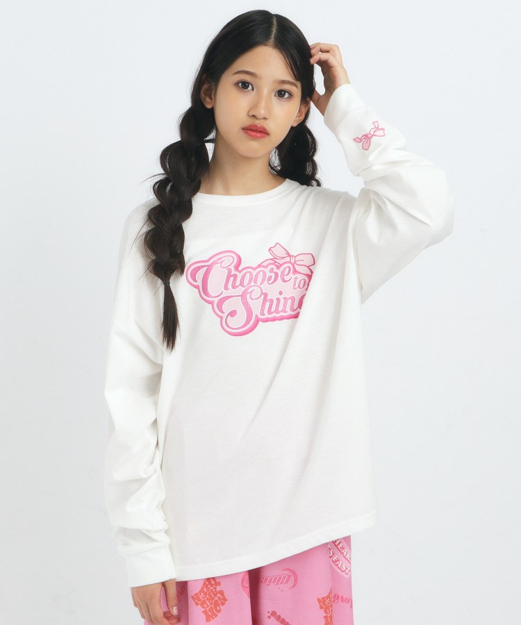 ピンク ラテ(PINK-latte)の【るーつくコラボ】BIGシルエットTシャツ1