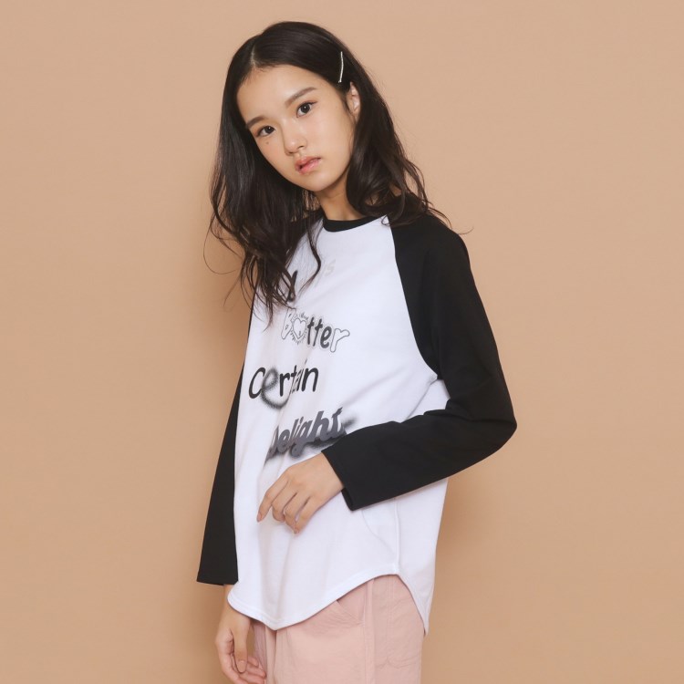 ピンク ラテ(PINK-latte)の【130cmあり】グラフィックロゴ ラグランTシャツ Ｔシャツ