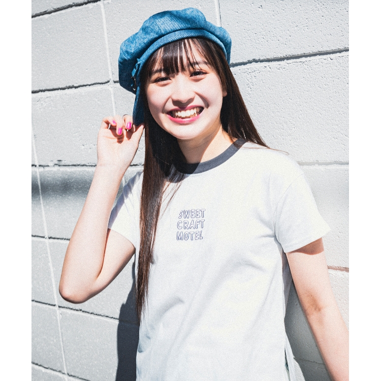 ピンク ラテ(PINK-latte)のリンガー配色コンパクトTシャツ Ｔシャツ