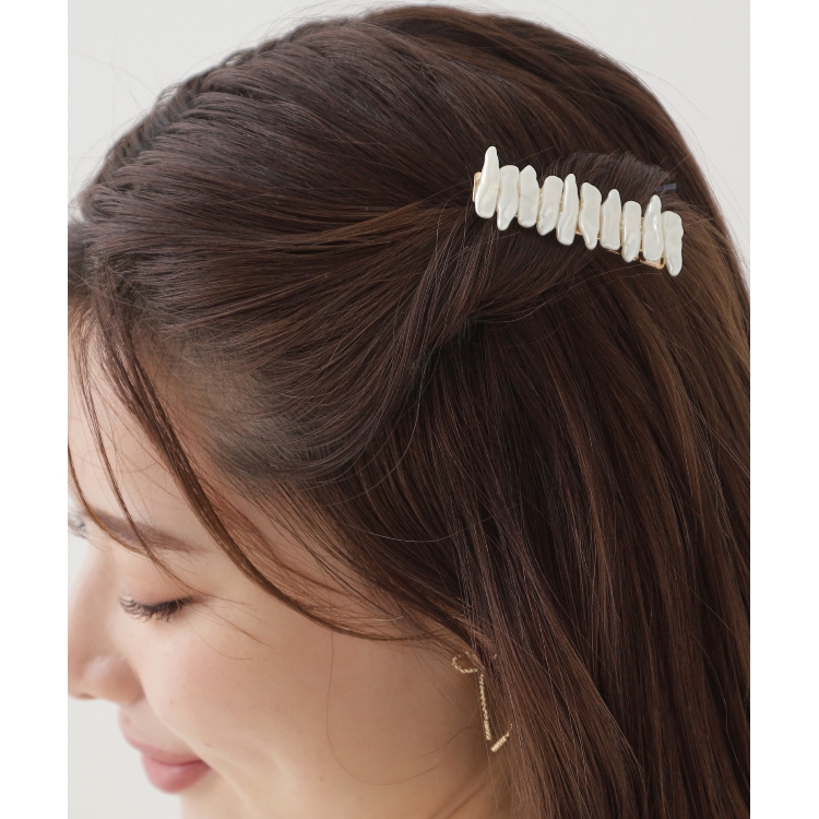 クチュールブローチ(Couture Brooch)のパール調デザインヘアクリップ ヘッドアクセサリー