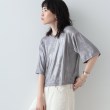 ギャレスト(GALLEST)のシャイニークロップドTシャツ ブラックシルバー(009)