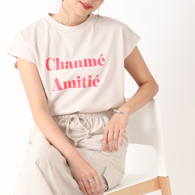 シューラルー/ドレスキップ(SHOO・LA・RUE/DRESKIP)の大人の抜け感 フレンチスリーブ ゆるロゴTシャツ カットソー