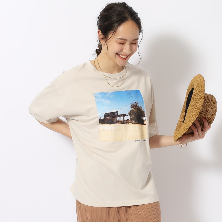 シューラルー(SHOO・LA・RUE)の【洗える/プチプラ/綿100％】グラフィック半袖ゆるTシャツ Ｔシャツ