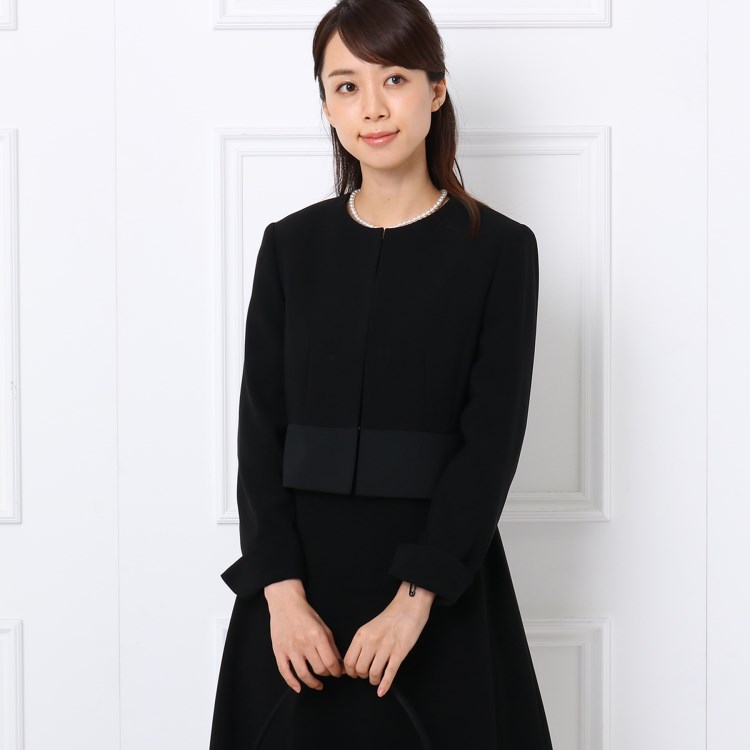 トウキョウソワール(東京ソワール)の【礼服・喪服・ブラックフォーマル】【抗菌防臭】INDIVI ウエスト切り替えノーカラージャケット ノーカラージャケット