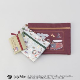 トゥーワントゥーキッチンストア(212 KITCHEN STORE)の3連ポーチ マジカルモーメント ＜Harry Potter ハリー・ポッター＞ スポットキャラクター