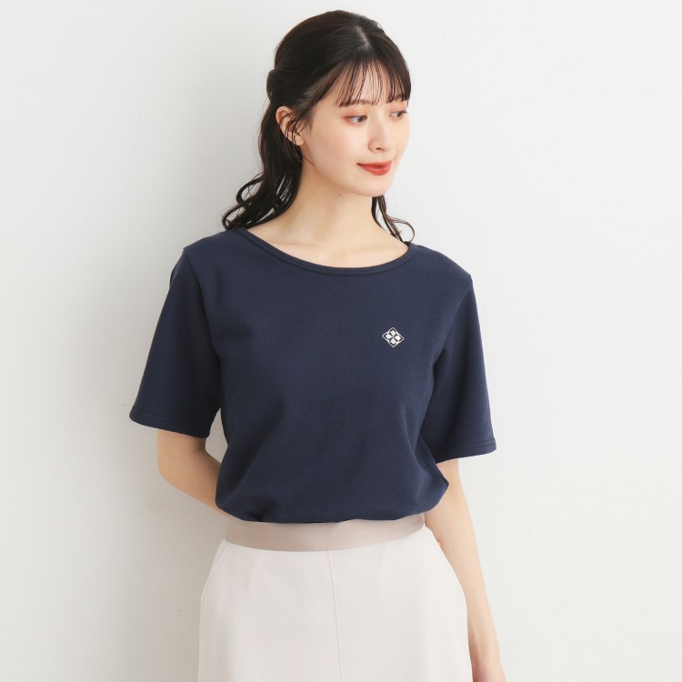 ローラアシュレイ(LAURA ASHLEY)の【ポイント刺繍入り／コットン100％】ミスタージョーンズ柄 刺繍Tシャツ Ｔシャツ