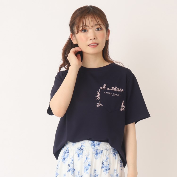 ローラアシュレイ(LAURA ASHLEY)の【接触冷感/洗える】ブランブル柄ポケットTシャツ Ｔシャツ