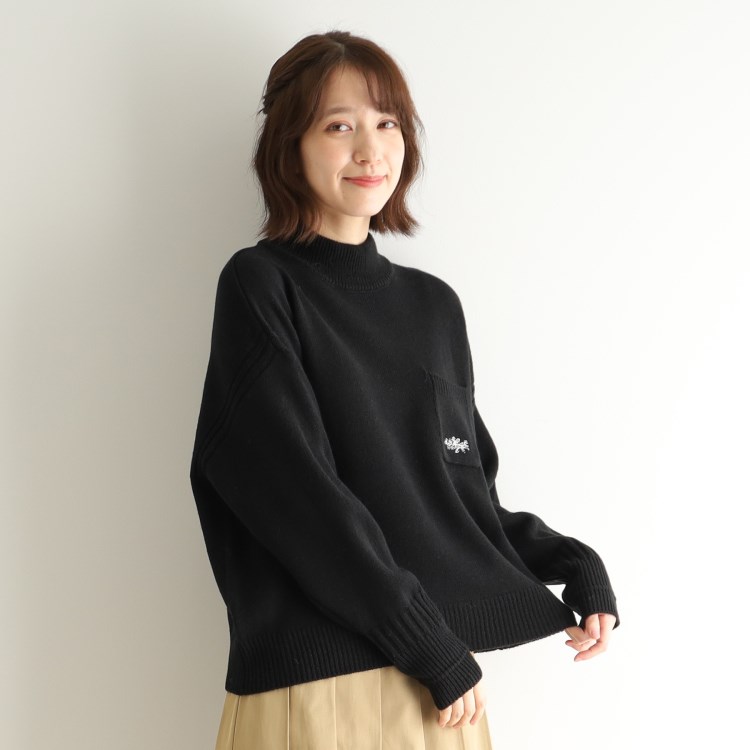 ローラアシュレイ(LAURA ASHLEY)の【ウール混／ブランブルロゴ／4colors】ポケット付き刺繍ニット ニット/セーター