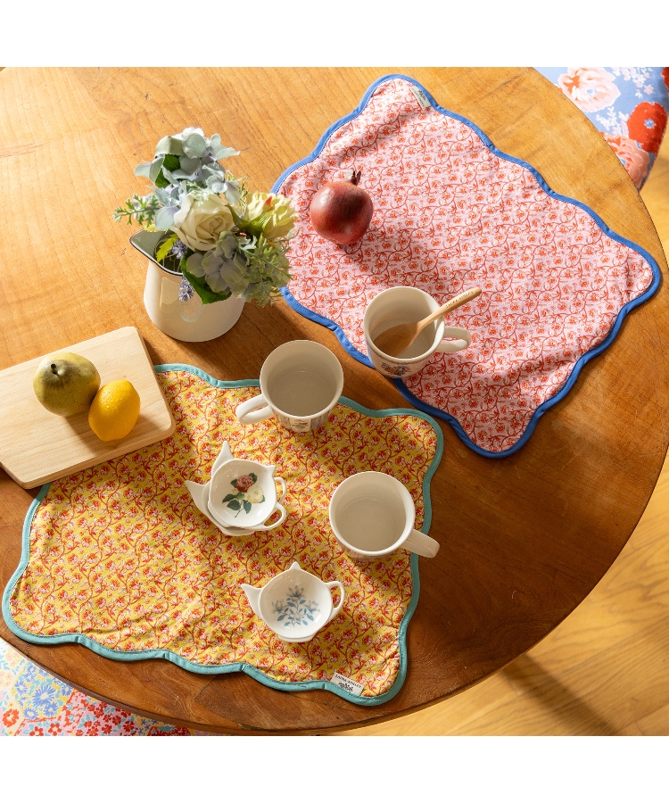 ローラアシュレイホーム(LAURA ASHLEY HOME)のウィンター キッチン シリーズ プレースマット イエロー(132)