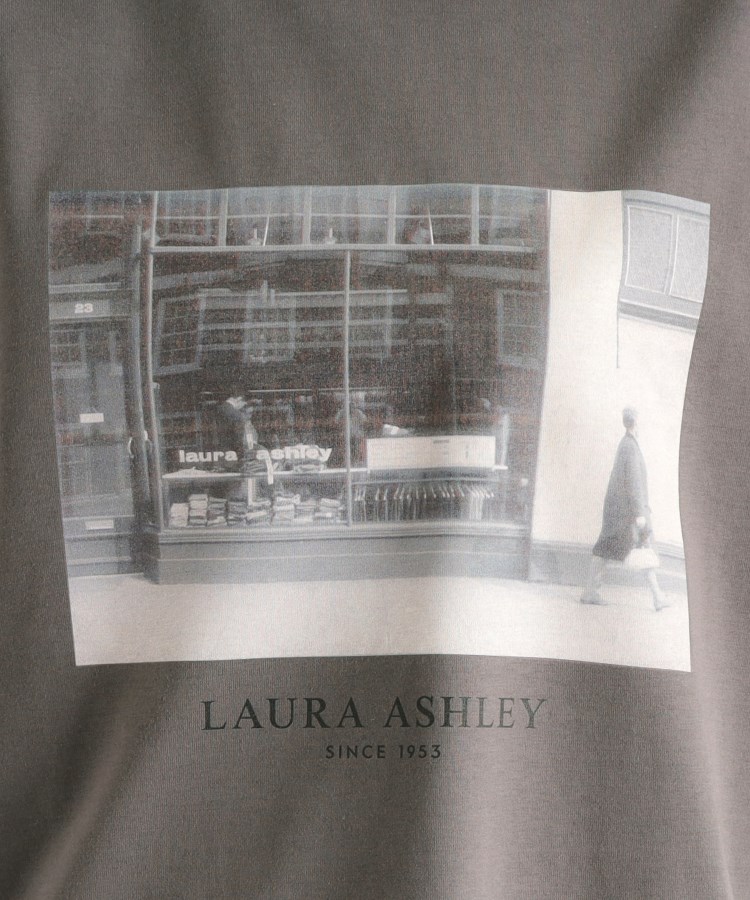 ローラアシュレイホーム(LAURA ASHLEY HOME)の【大人気！日本製/Laura Ashley ヒストリーフォト】 第一号店 フォトTシャツ9