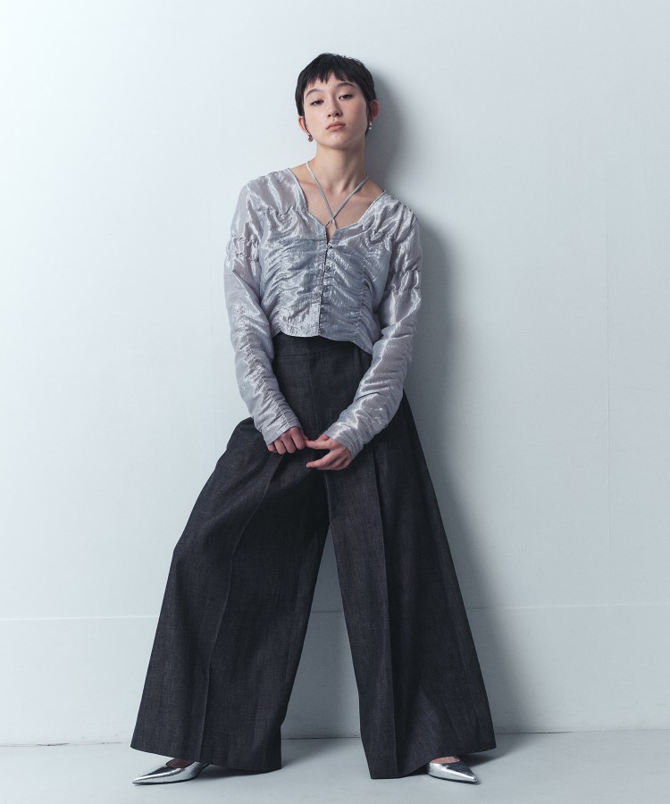 コードエー(CODE A)のCODE A｜gathered shiny blouse7