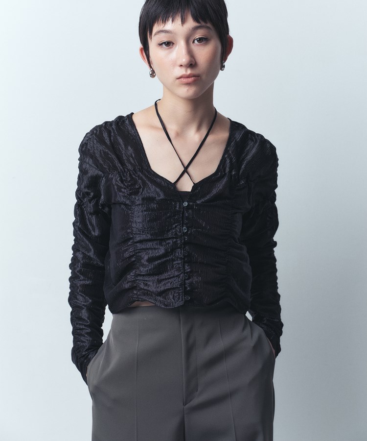 コードエー(CODE A)のCODE A｜gathered shiny blouse ブラック(019)