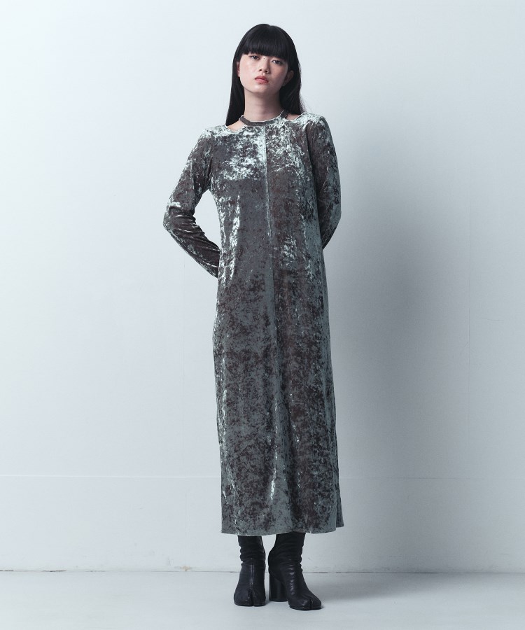 コードエー(CODE A)のCODE A｜neck point velour dress6