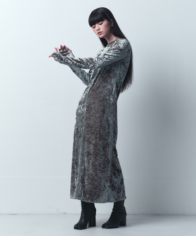 コードエー(CODE A)のCODE A｜neck point velour dress7