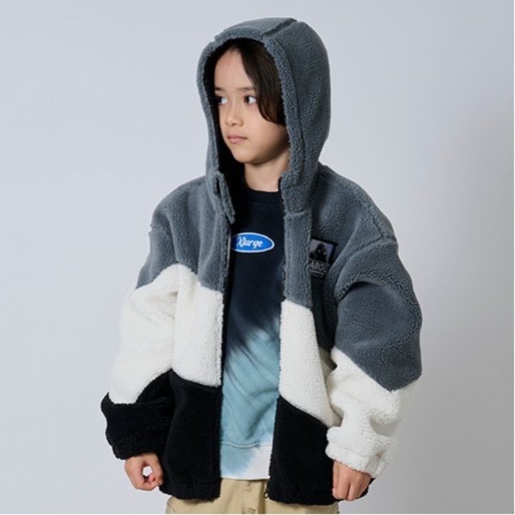 エクストララージ キッズ(XLARGE KIDS)のカラーブロックボアブルゾン